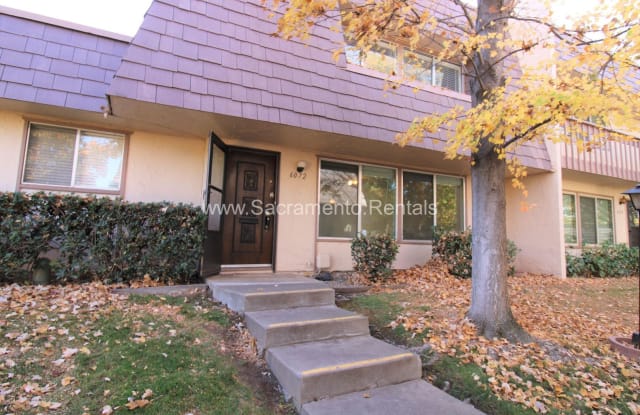 6072 Via Casitas - 6072 Via Casitas, Carmichael, CA 95608