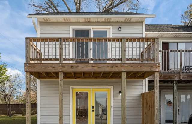 92 Shoreline Drive Gallery 1