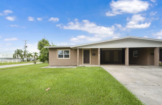 100 Krueger Street - 100 Krueger Street, Holden Heights, FL 32839