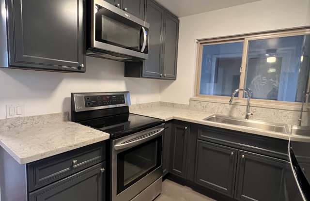 660 Roble Ave - 660 Roble Avenue, Menlo Park, CA 94025