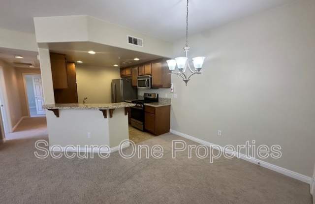208 Riverdale Court Gallery 4