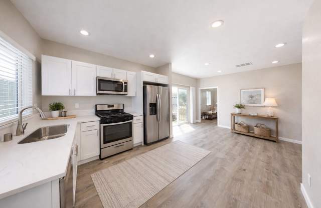 4 BD House! Gallery 3