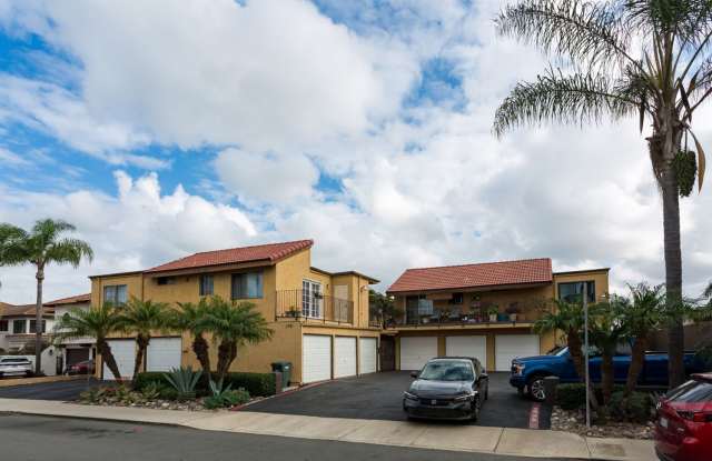 Remodeled 1BR in Prime North Park | Near 30th St | Garage + Storage photos photos