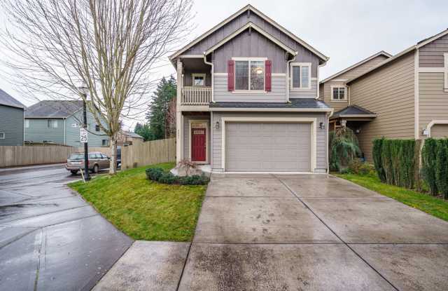 3 Bedroom 2.5 Bath with Rasied Garden Beds - Felida Park Neighborhood photos photos 3 Bedroom 2.5 Bath with Rasied Garden Beds - Felida Park Neighborhood photos photos