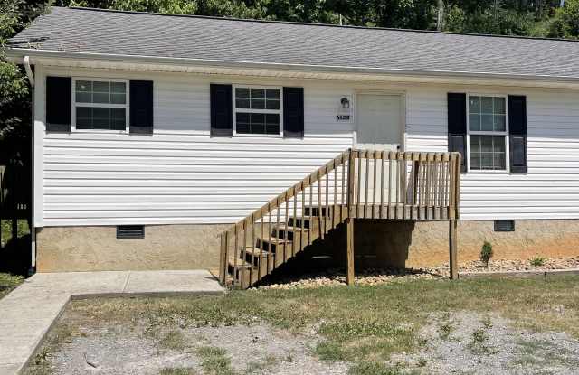662 Richland St photos photos