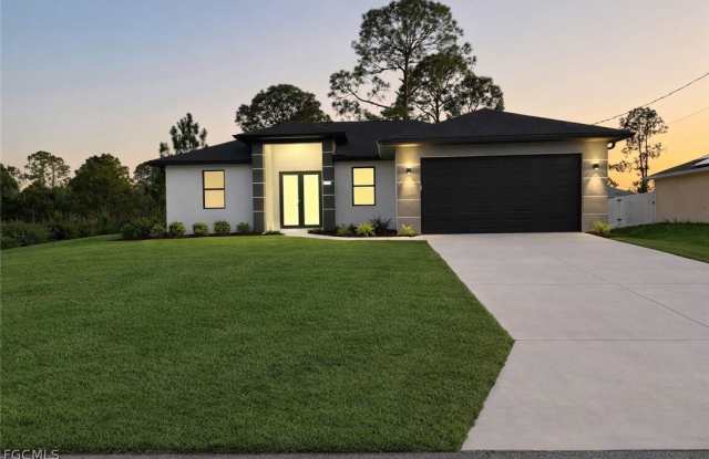 3311 72nd Street W photos photos