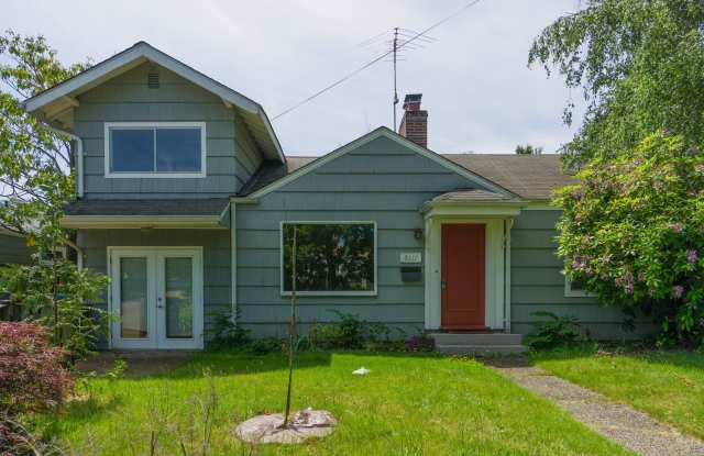 2117 Northeast 82nd Street - 2117 Northeast 82nd Street, Seattle, WA 98115
