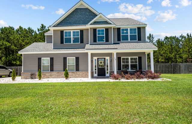 Space, Style & Savings – Spacious 5BR Home with Solar Panels Gallery 1