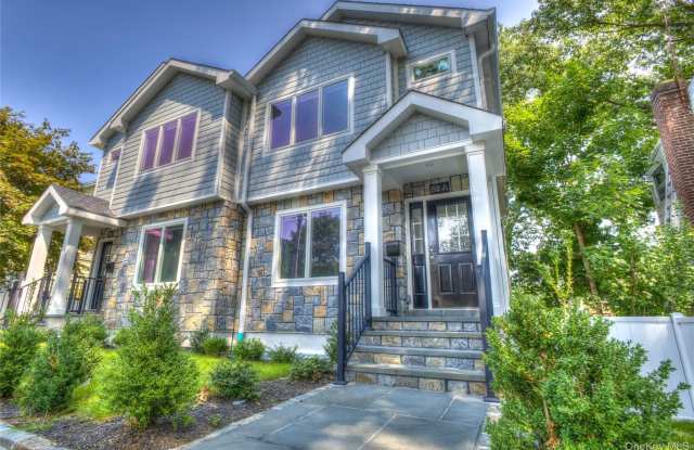 56 Kirkwood Road Gallery 2