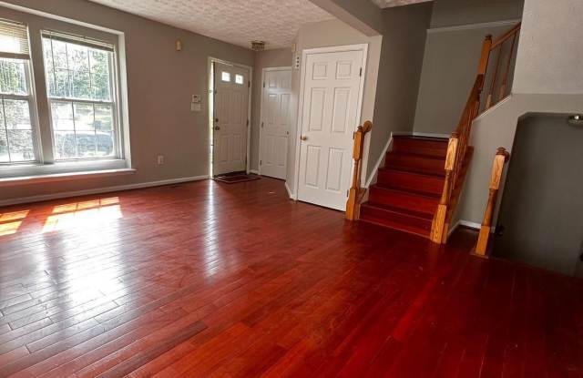 2722 THORNBROOK COURT Gallery 2