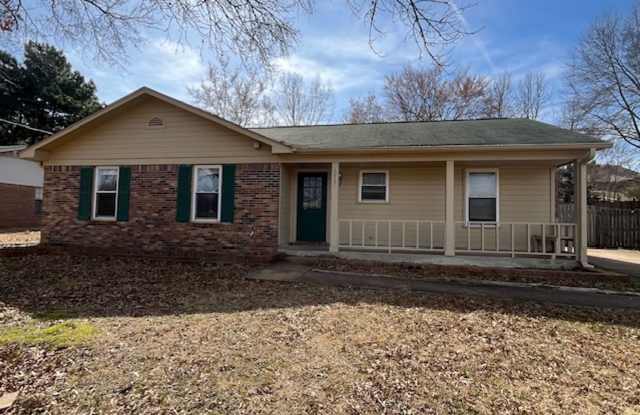 Renovated 3 Bedroom 2 Bath Home for Rent! - 10551 Chateau Drive, Olive Branch, MS 38654