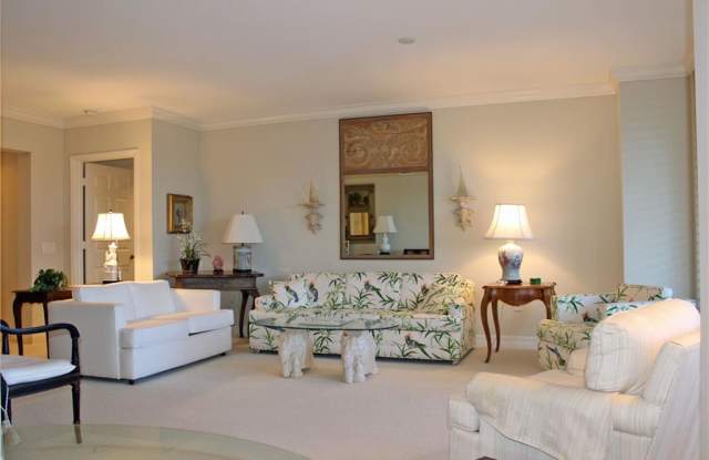7425 Pelican Bay BLVD Gallery 4