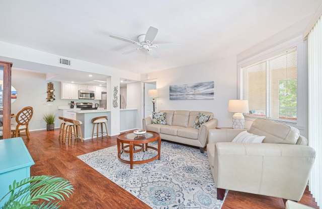 SHORT TERM RENTAL (9.10 - 12.31) - Fountain Lakes Condo Gallery 4