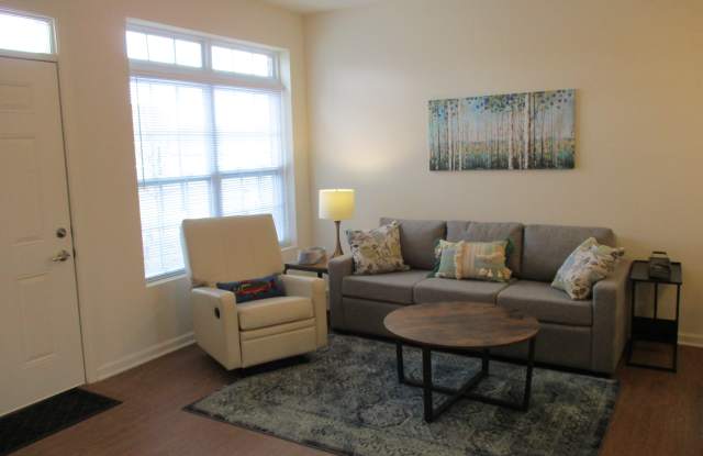 River Glen Gallery 4