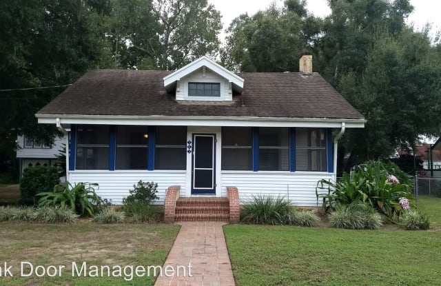 543 Minneola Ave - 543 West Minneola Ave, Clermont, FL 34711