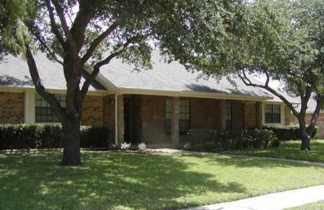 1529 Oak Creek Drive - 1529 Oak Creek Drive, Lewisville, TX 75077