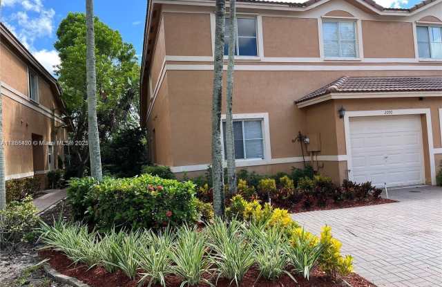 2090 NW 99th Way photos photos