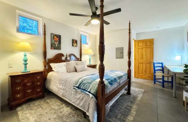 621 W Alameda St photos photos