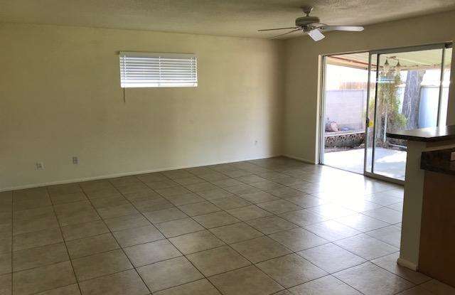 3106 S Dromedary Drive Gallery 4