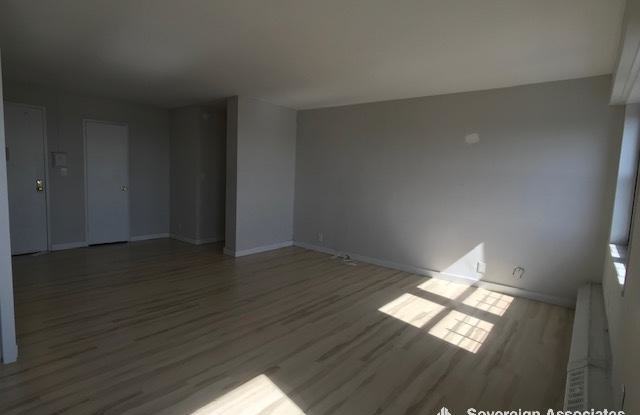 260 Audubon Avenue Gallery 4