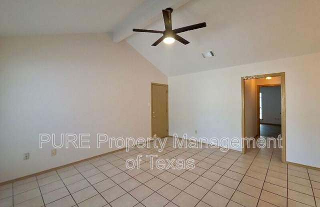 1015 Woodlief Trl Gallery 4