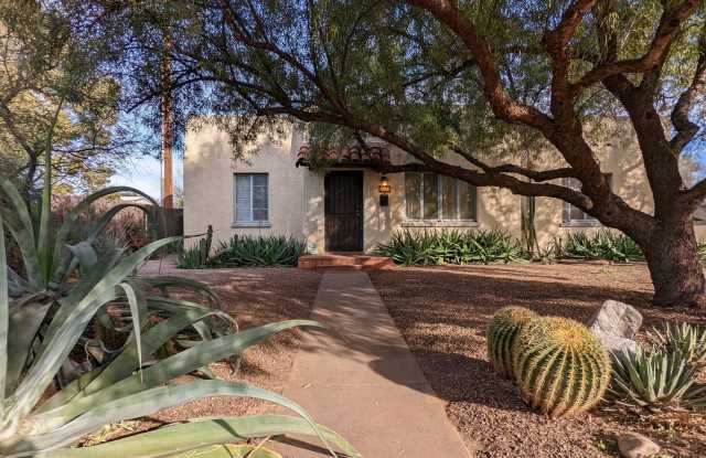 Stunning Central Tucson Home - 3 bed & 2 Bath - UofA & Banner Area Gallery 4