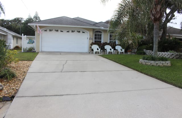 823 E 21st Ave - 823 East 21st Avenue, New Smyrna Beach, FL 32169