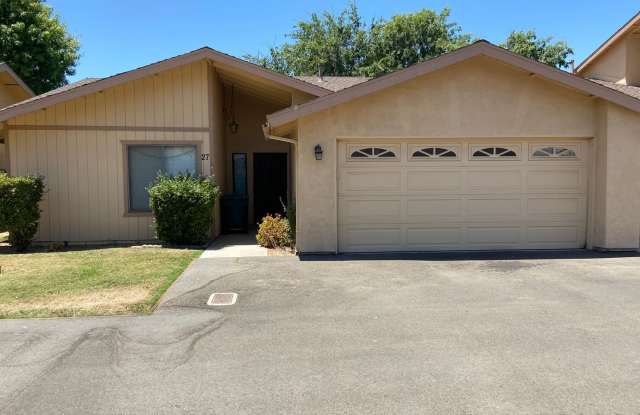 2 Bedroom Condo in Gated Community! photos photos