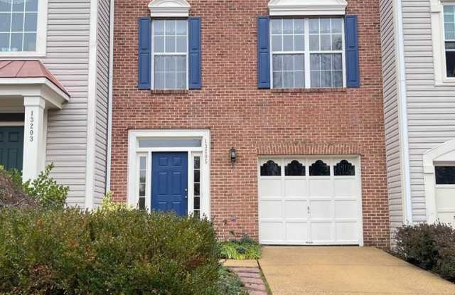 13205 FOX RIPPLE Lane Gallery 2