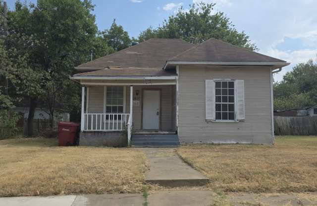 1410 East Chaffin Street Gallery 1