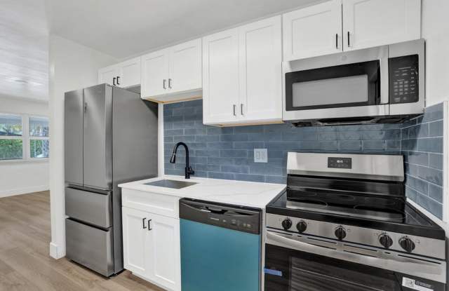 2020 NE 15th Street, Fort Lauderdale, FL 33304 - 1871 photos photos