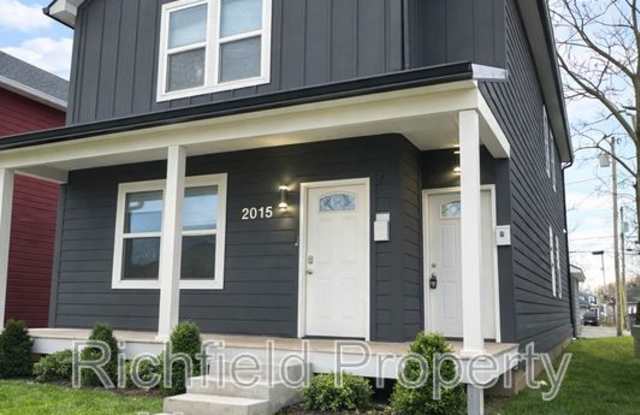 2015 E Maryland St photos photos