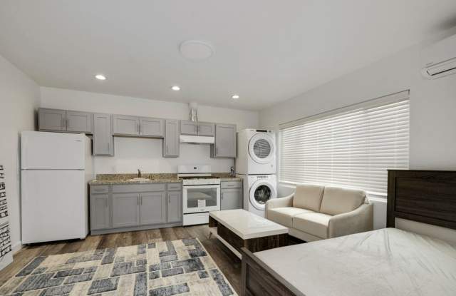 550 Hathaway Ave photos photos