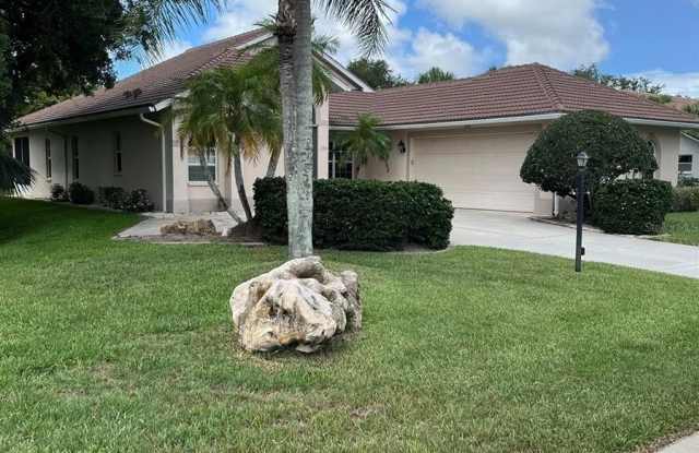 174 GRAND OAK Circle Gallery 3
