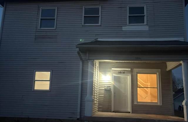 1014 W 33rd Street photos photos