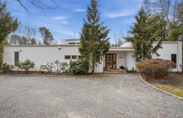 15 Blueberry Lane photos photos