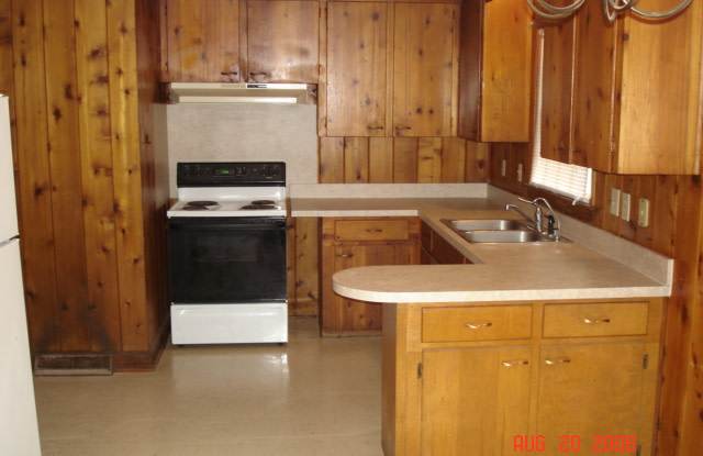 5720-5722 Londonderry Duplex photos photos