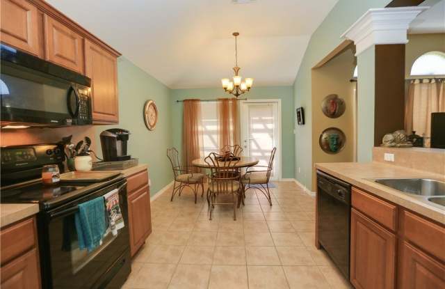 2317 Tropical Wind Drive Gallery 4