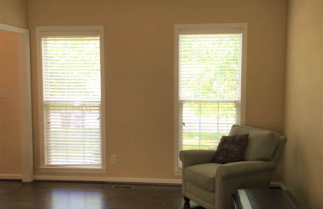 6109 Tilghman Dr Gallery 3