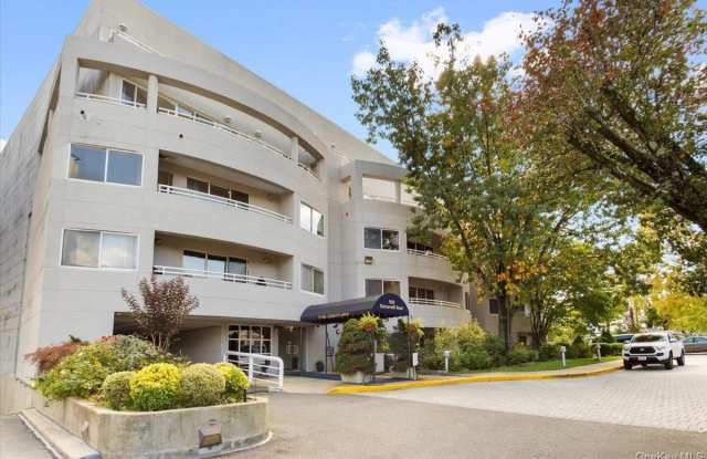 100 Cuttermill Road unit: 3F photos photos 100 Cuttermill Road unit: 3F photos photos