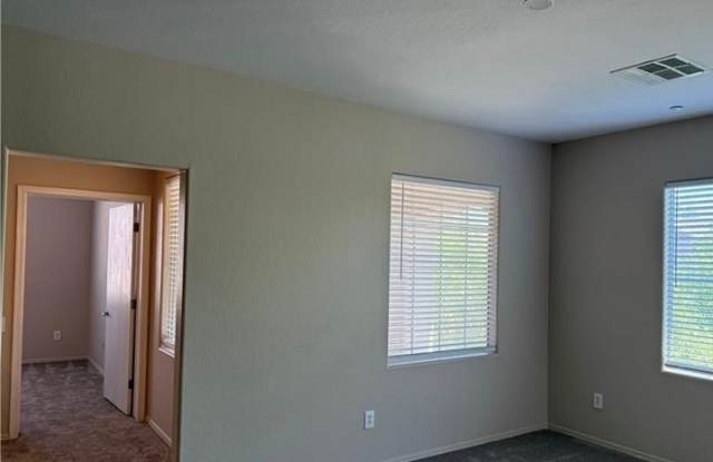 6635 Flaminian Lane Gallery 4