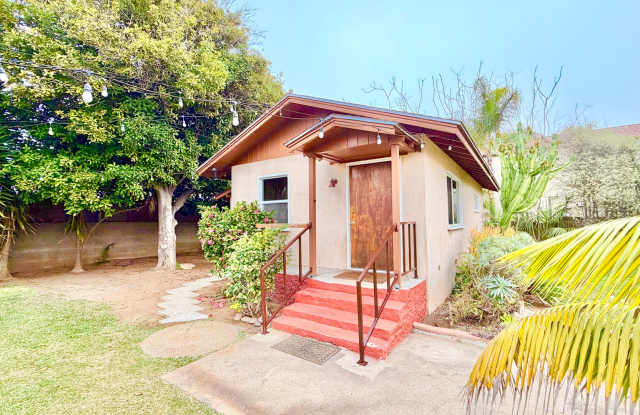 Darling Detached Guest Home Unit on Private Property with Private Entrance & Laundry! Gallery 1