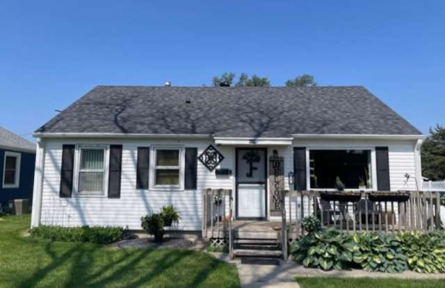 929 N. Webster Ave. photos photos