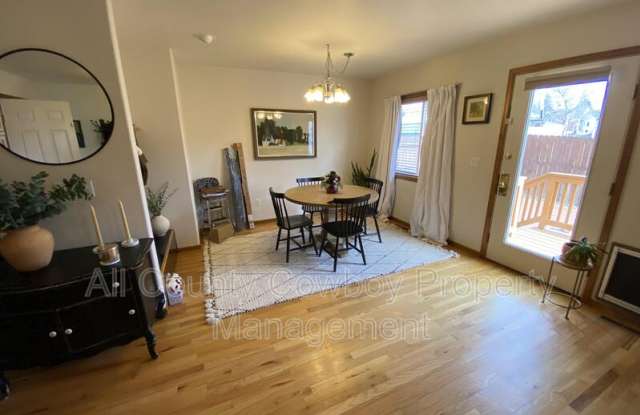 5605 Lawrence Lane Gallery 4