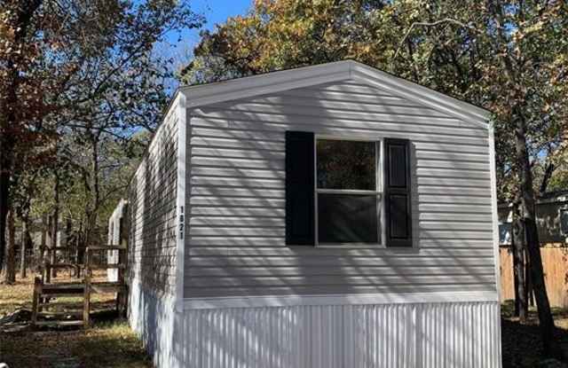 1621 Coral Road - 1621 Coral Road, Pelican Bay, TX 76020