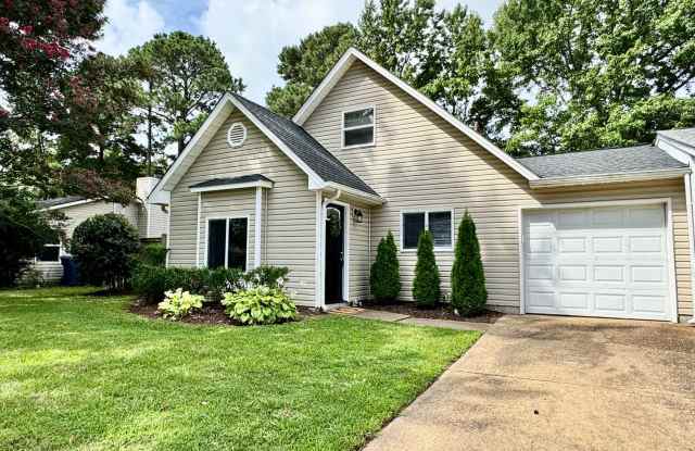 Completely Updated & Ready NOW!! 1-Car Attached Garage, Pet Friendly, Fenced Yard! Community Park photos photos