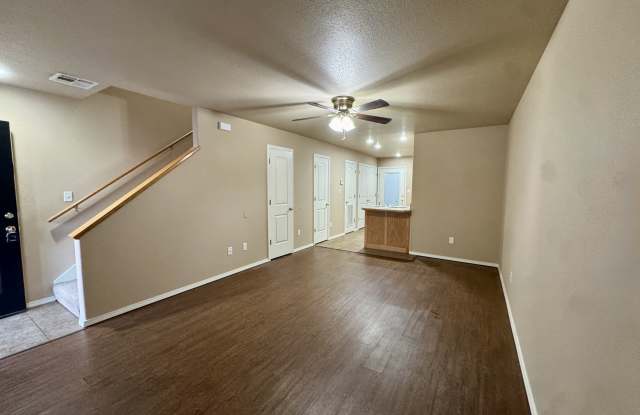 205 Birch Street - 4 Gallery 3