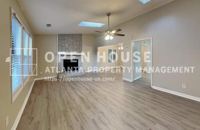 4841 Chapelle Court Gallery 3
