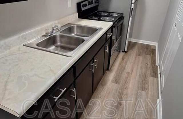 668 Knox Blvd photos photos 668 Knox Blvd photos photos
