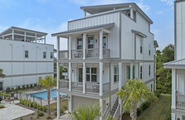 15 E Queen Palm Drive photos photos